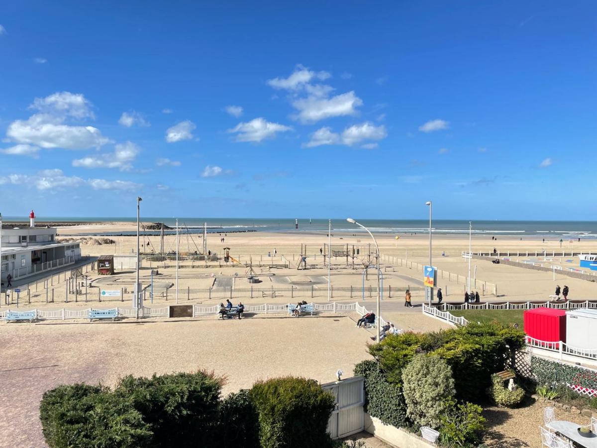 Hotel Les Embruns Trouville-sur-Mer Exterior foto
